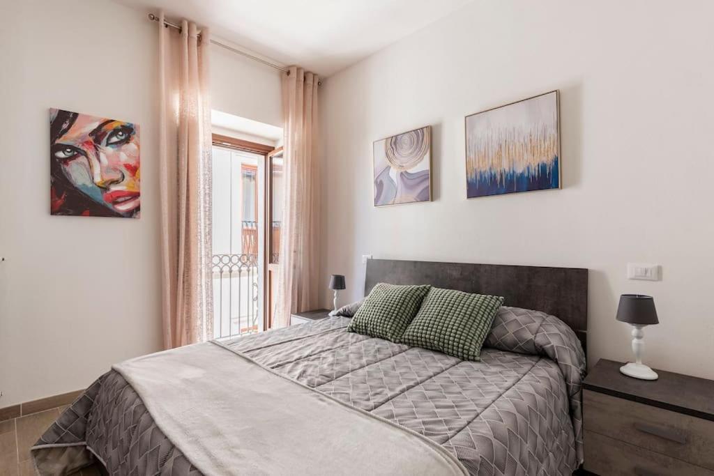 Dimora Del Sole - Civico 13 Hotel LʼAquila Kültér fotó